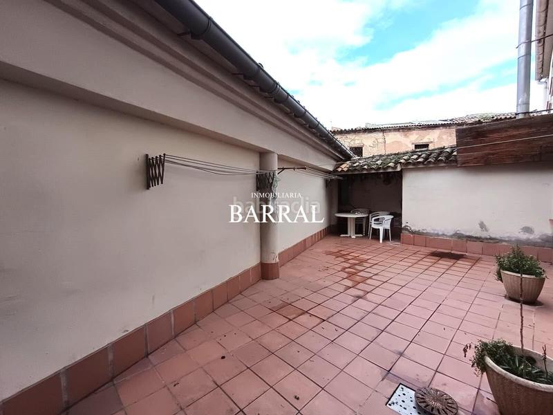 Foto 49ae9715-8e80-4ded-b220-efc55d65285c. Piso duplex en el centro en Casco Histórico Tudela