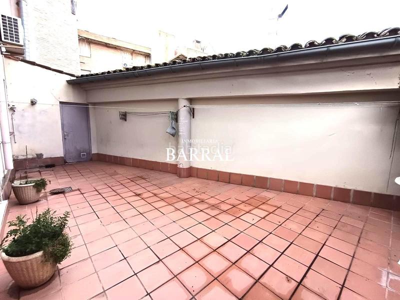 Foto 4bdea4c2-4f17-4a83-aca0-ca1a1f624863. Piso duplex en el centro en Casco Histórico Tudela