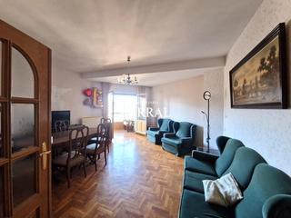 Pis en Centro. Vivienda en el centro para entrar a vivir