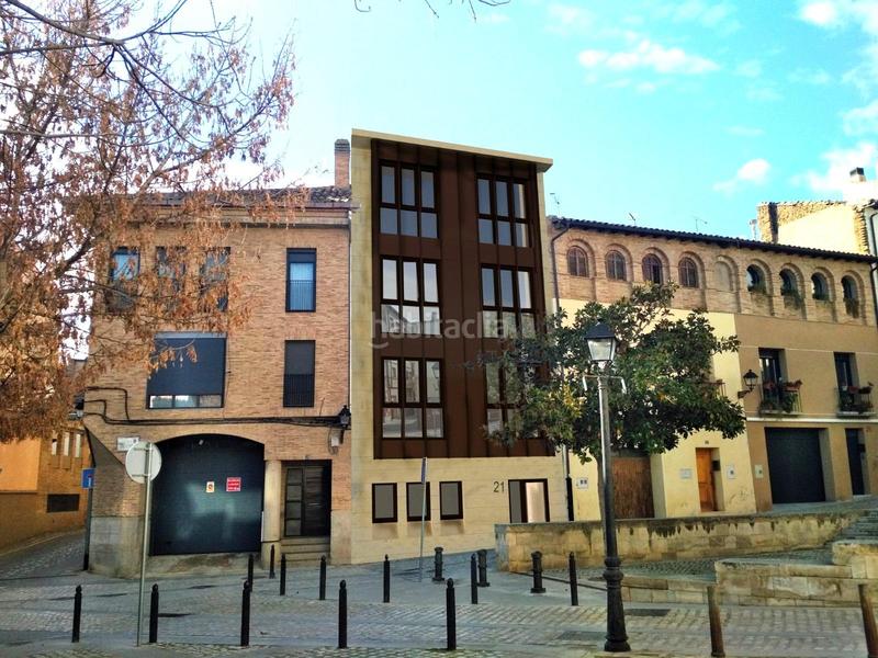 Foto 47231fdf-af8d-41c8-949f-1e2c940eae23. Planta baixa amb calefacció a Casco Histórico Tudela