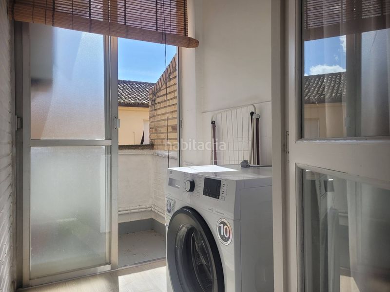 Foto 03b5c1d8-deeb-46e4-a810-49462a504b5d. Piso  luminoso para entrar a vivir en Castejón