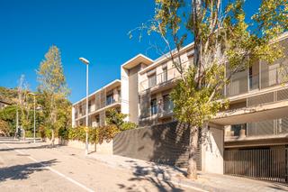Dúplex  Carrer de teodor roviralta. Despertar cada día con la vista panorámica de toda la ciudad no