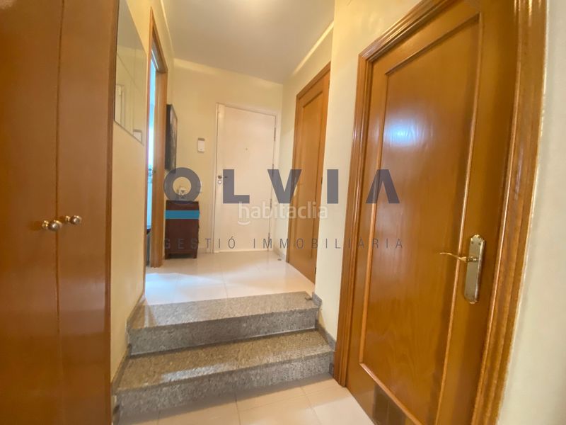 Foto de991949-7895-4e21-9fba-02161f1fa97f. Casa adossada amb calefacció aparcament a Eixample - Can Bogunyà Castellar del Vallès