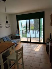 Appartement à Eucaliptus - Poble Nou del Delta. Apartamento en perfecto estado