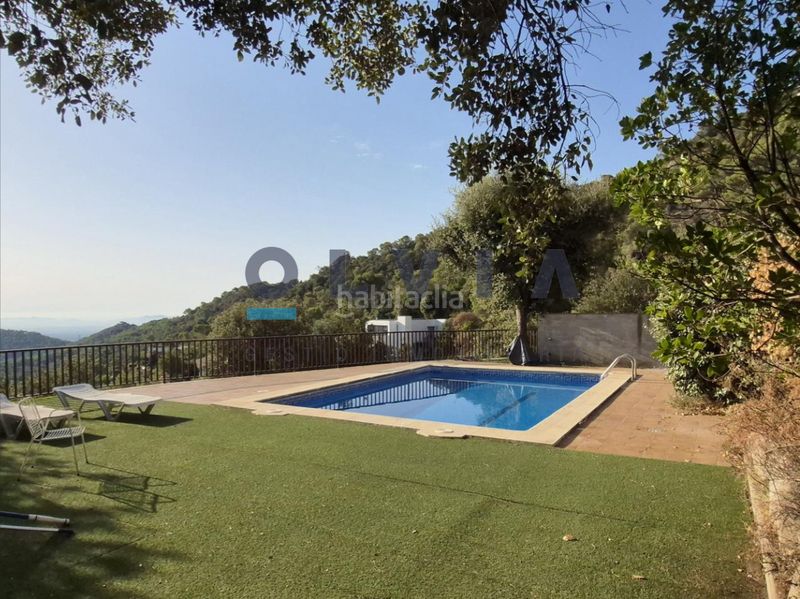 Foto d3084187-b06c-4d03-8f58-2f0f7e27e3d6. Chalet exclusiva propiedad en les pedritxes, en Matadepera