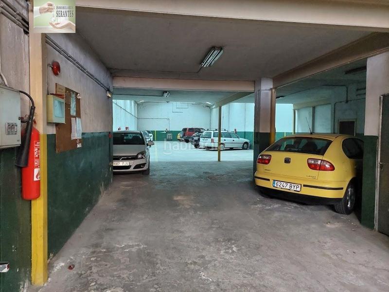 Foto b812af32-ff7b-4927-a853-b54df8f00d9e. Aparcament cotxe a Ansoáin