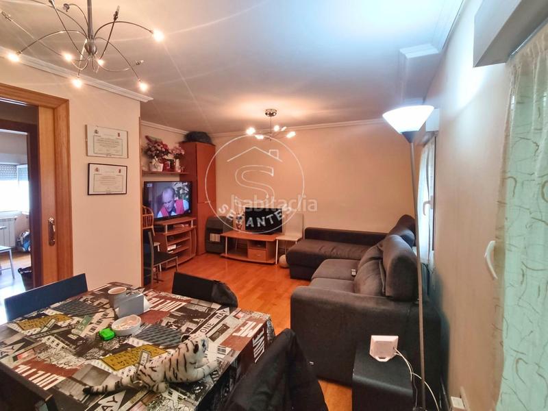 Foto 9ac5a82c-b38d-45f7-9a68-7a51c22238a1. Appartement avec chauffage dans Chantrea Pamplona / Iruña