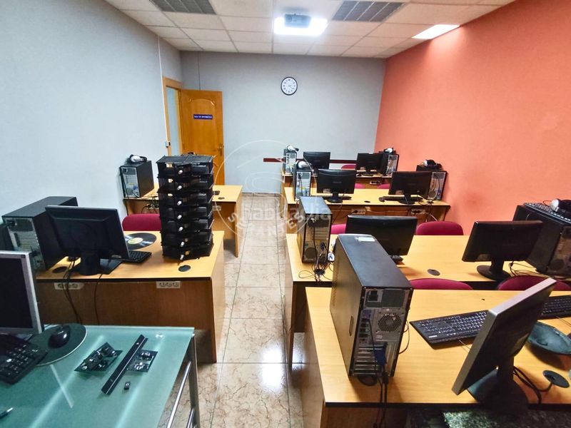 Foto ab8fa867-f3b9-46be-8b9f-634739b7fe7a. Nau industrial a calle p 60 a Aranguren