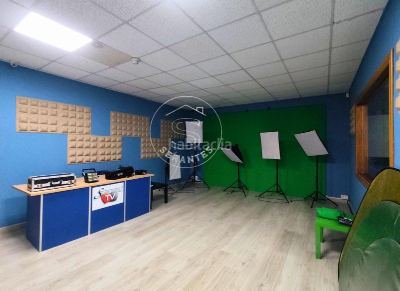 Foto eab33802-b894-421b-9e0e-23058e459cb1. Nau industrial a calle p 60 a Aranguren