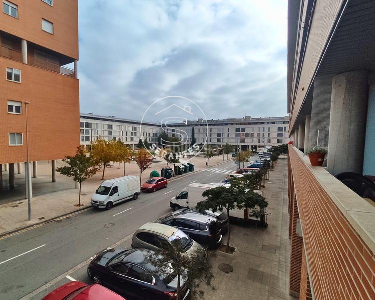 Foto 5b457584-37d9-475a-9720-1509c5ba9ab3. Flat with heating parking in Berriozar