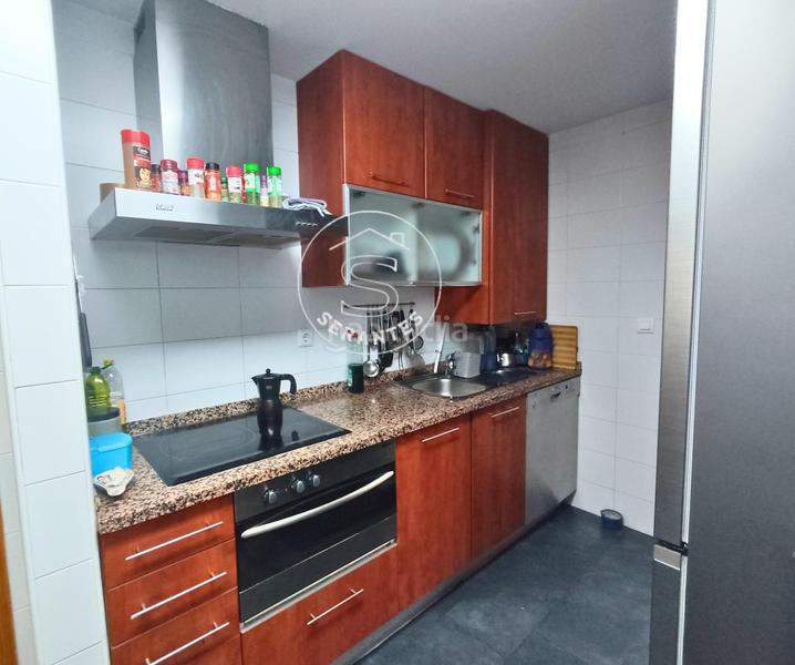 Foto 657374aa-a75d-449f-b1b8-52e786a90872. Flat with heating parking in Berriozar