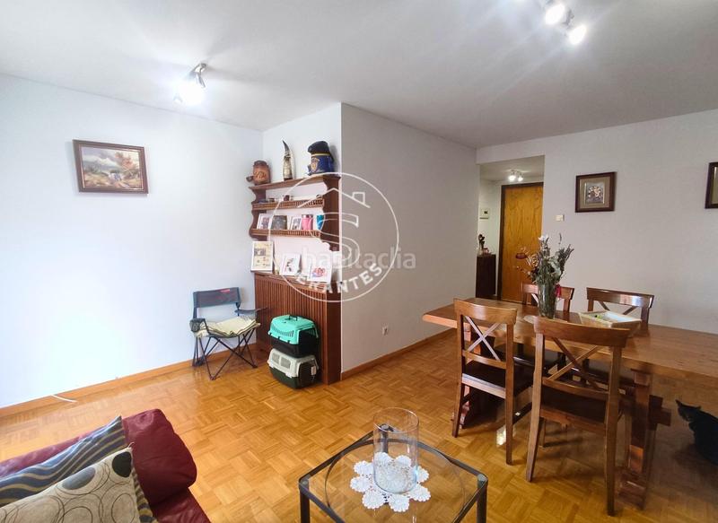 Foto a70f15df-2bd9-46b4-9eeb-4beb98694f57. Flat with heating parking in Berriozar