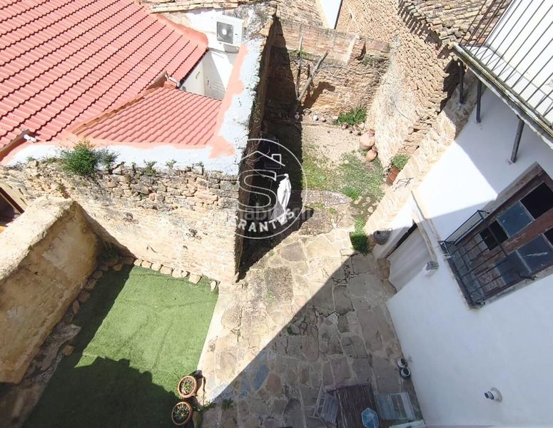 Foto 65e1629d-3029-4a51-a073-30f3ed21546e. Casa a Aberin