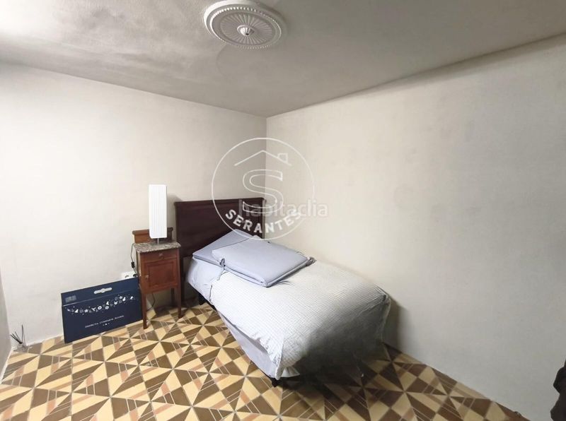 Foto b83f27d5-81d6-444c-bb9e-5465095a25a8. Casa a Aberin