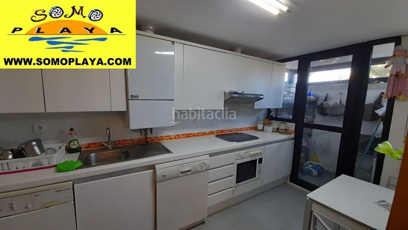 Foto 8e621383-c877-4661-bad6-e5ca6c3e01fe. Casa amb calefacció a Galizano Ribamontán al Mar