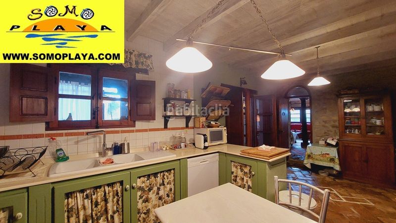 Foto 03a658b3-8d1c-4c18-b92a-9d4b14921ba6. Casa amb calefacció a Marina de Cudeyo