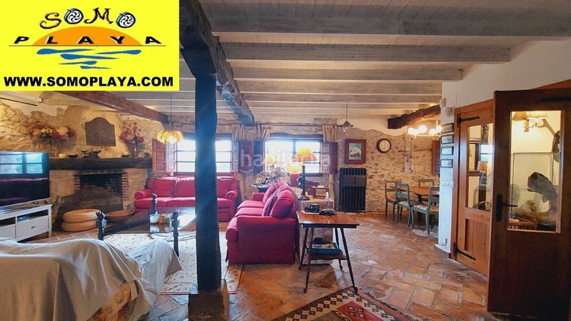 Foto b8c5588d-131a-449e-8b85-de85a4e1803f. Casa amb calefacció a Marina de Cudeyo