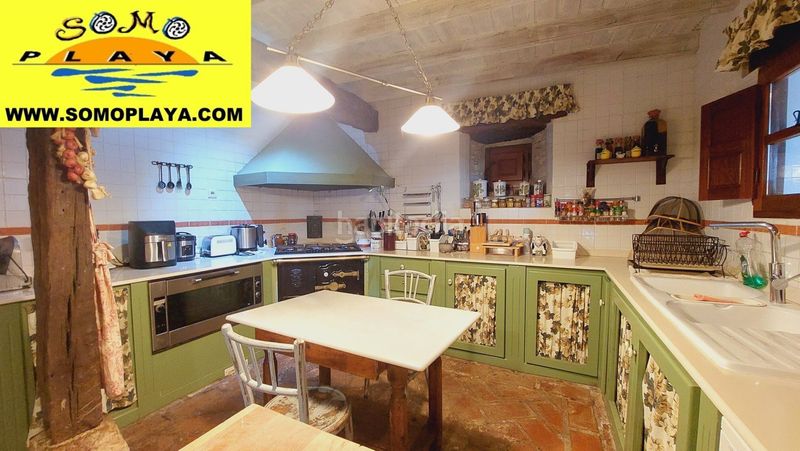 Foto d2ed2b13-8a9e-456c-807d-9b53b299575c. Casa amb calefacció a Marina de Cudeyo