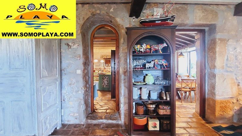 Foto f76dc9a2-a3ee-4b40-9e64-1be5b6c6e19c. Casa amb calefacció a Marina de Cudeyo