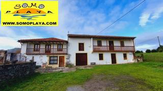 Maison à Marina de Cudeyo. Orejo. casas con terreno