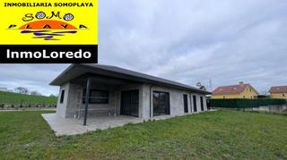 Maison à Marina de Cudeyo. Pontejos. chalet independiente en una sola planta