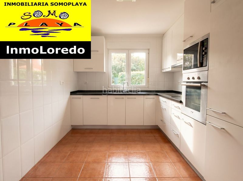 Foto e6bb5b98-6a8f-4362-9f97-34372c6a4acc. Casa amb calefacció a Suesa Ribamontán al Mar