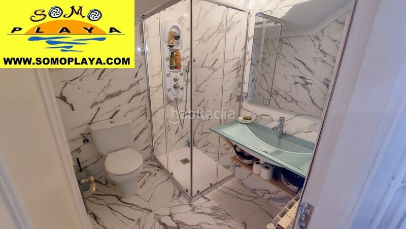 Foto 3dd26b57-38c1-4a2f-bd8f-7ba6e5d6f7d9. Casa amb calefacció a Somo Ribamontán al Mar
