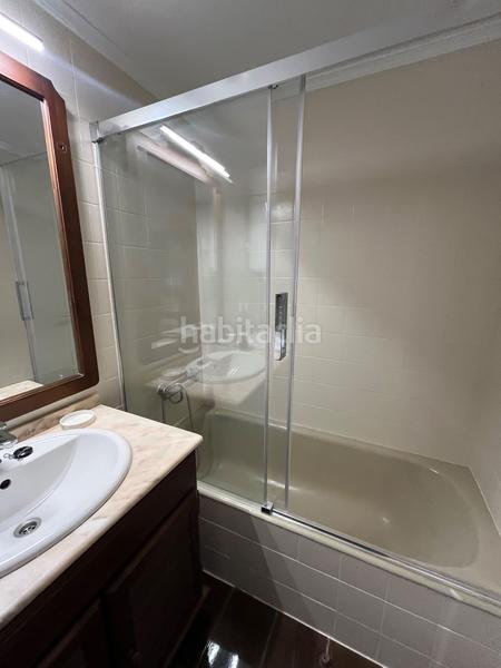 Foto 56b016ff-455f-4217-8b3d-bb02842cab85. Lloguer apartament amb piscina a Zarautz