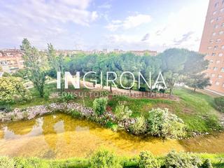Location Appartement  Migdia. Piso con terraza y vistas al parc migdia