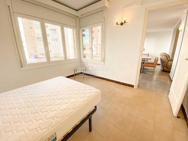 Foto 404be516-1c37-4f15-a1b4-670a37e88d62. Alquiler piso  muy centrico ideal estudiantes o para compartir en Girona