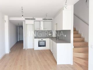 Lloguer Àtic  Ferràn puig. Oportunidad! excepcional ático duplex seminuevo en el centro de