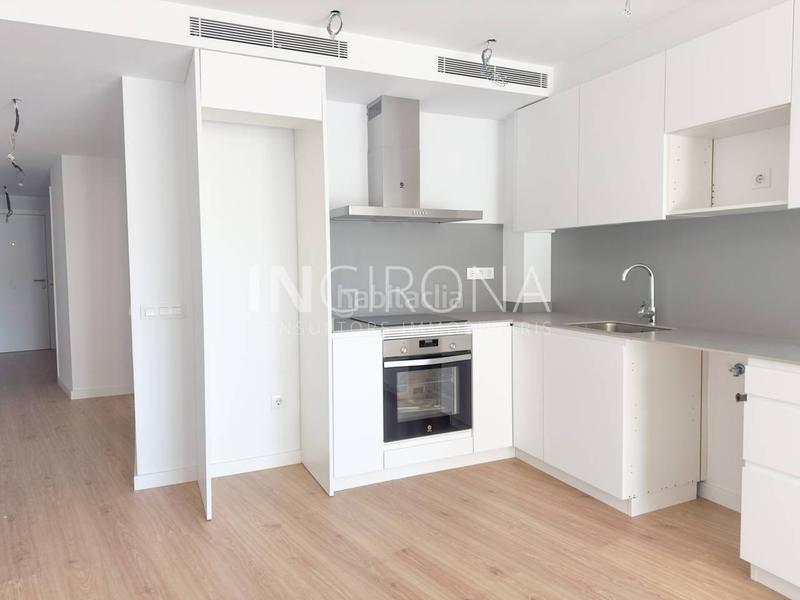 Foto a0eca1af-7422-4c50-a9d1-9f4da24cc137. Rent penthouse with heating in La Devesa Girona