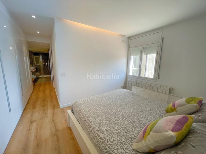 Foto 8d2f6717-832e-421b-b038-60323fd2c58b. Alquiler piso increíble piso muy céntrico y totalmente reformado con acabados de máxima calidad en Girona
