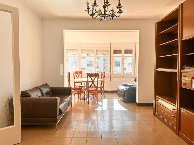 Foto cc73bae6-e7f1-4723-adad-f591c6bf0d50. Location appartement avec chauffage dans Centre-Barri Vell Girona