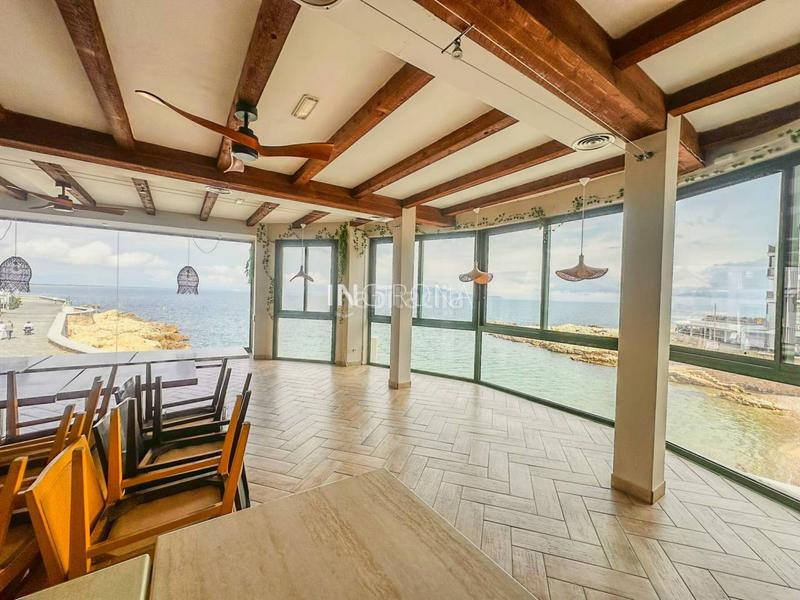 Foto 66761ca2-e0ee-4a39-9308-5abb23f69f64. Affitto locale commerciale in Nucli Antic Escala (L´)