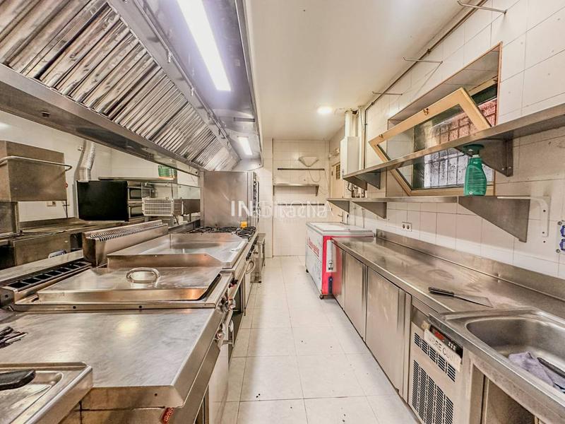 Foto 8670f548-9c0a-4fd4-acc3-6b6b0472bc4b. Affitto locale commerciale in Nucli Antic Escala (L´)