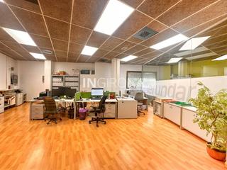 Local commercial  Sant medir. Local con rentabilidad en activo en taialà girona