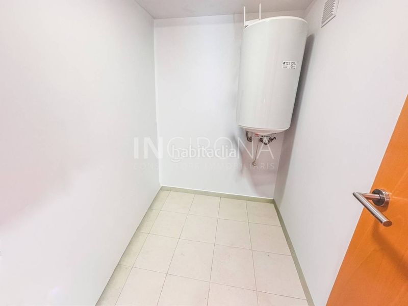 Foto 42841477-0d5c-4b84-8898-5773686f5b23. Pis amb calefacció a Montilivi Girona