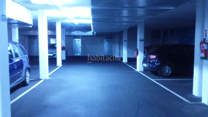 Foto eea62deb-a4a3-4193-a6ea-d9ef847b25a6. Parking coche en Laviada Gijón