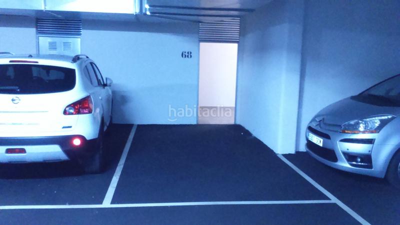 Foto db68c93b-8a46-496a-8a04-894e0030babd. Posto auto in Laviada Gijón