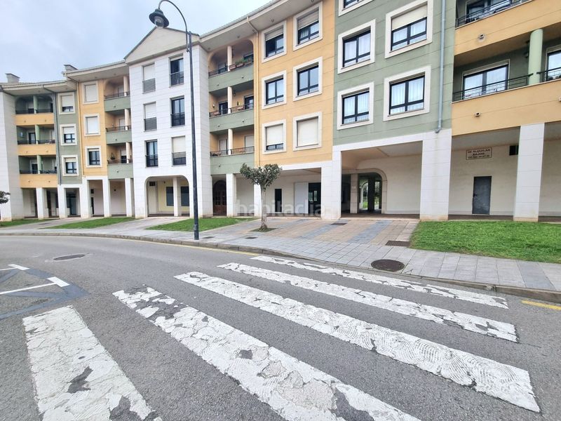 Foto 40a54dae-350c-4a40-935f-6063f098e9d1. Local comercial a Carreño