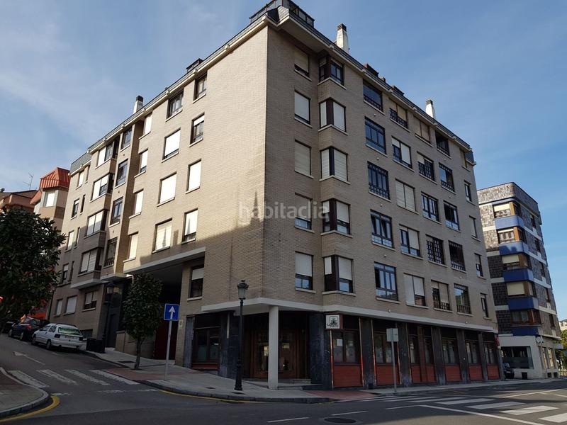 Foto d22b7464-5c53-479e-90e5-f14f396def09. Pis a Carreño