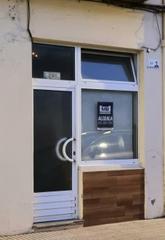 Rent Business premise in Carreño. Bajo comercial muy bien ubicado, próximo a todos los servicios.