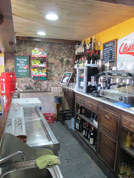 Foto f628aba9-9825-405a-b463-fb3087caab6d. Affitto locale commerciale in Carreño