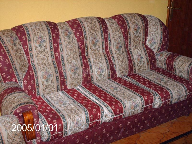 Foto cb8fff0b-87be-445d-9fd7-df5e9a91aacc. House in Carreño