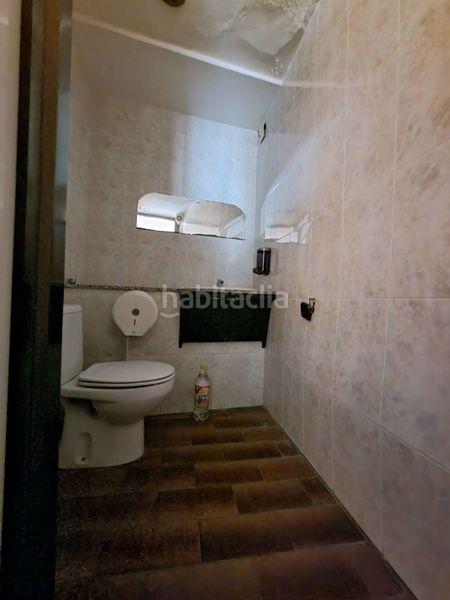 Foto addc58eb-2232-4e8b-8181-5e4f7c1993e0. Local comercial a Carreño