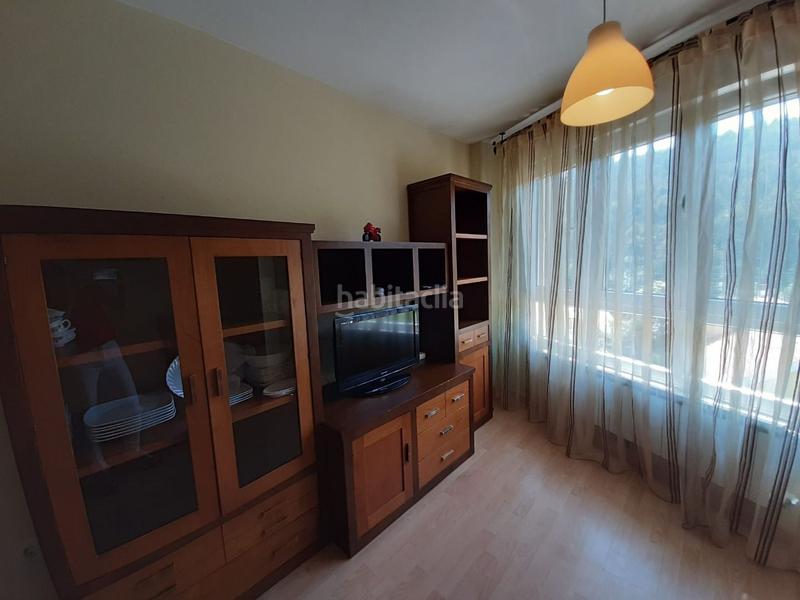 Foto 2bb50d6d-67fe-4412-8343-cb71dd8cebef. Lloguer apartament a Carreño