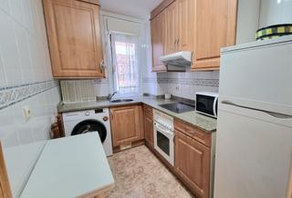 Miete Etagenwohnung in Carreño. Alquiler por temporada de piso céntrico.