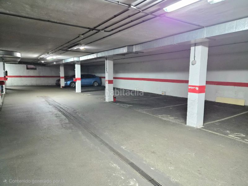 Foto 61b588ef-55f7-4802-a825-bdafa40d2ce7. Aparcament cotxe a Carreño