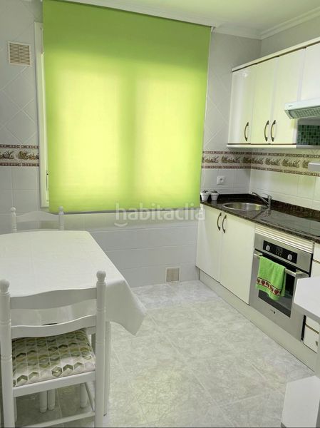 Foto f09bc129-761c-4150-bcb2-a1f6a4b7ebc6. Pis a Carreño